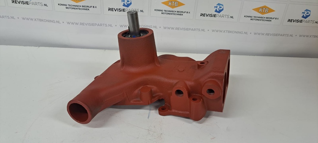 Gereviseerde waterpomp DAF 615