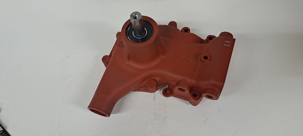 Gereviseerde waterpomp DAF 615
