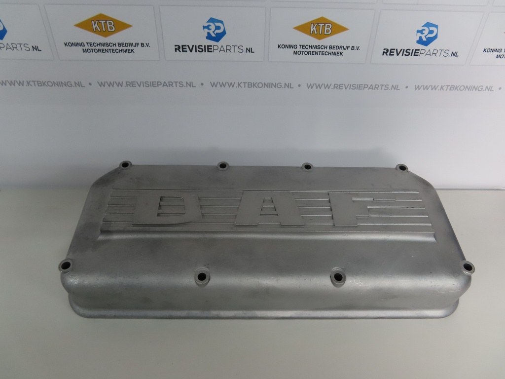 Valve cover 1160