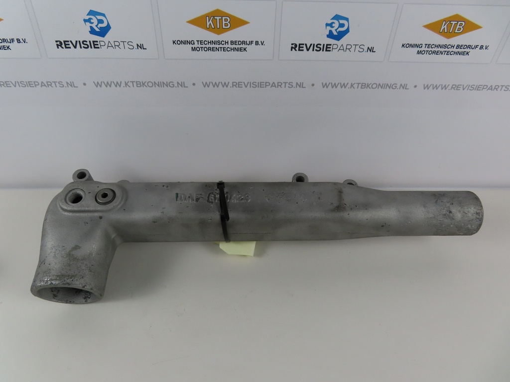 Voorste waterpijp DAF 1160