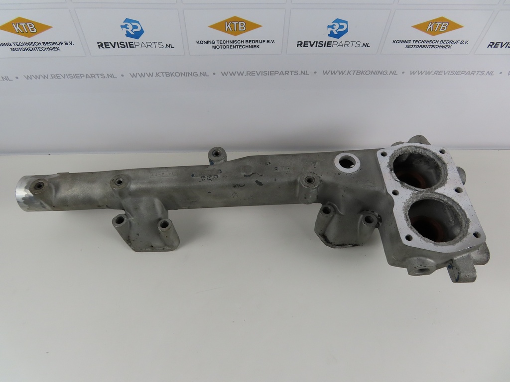 Voorste waterpijp DAF 1160