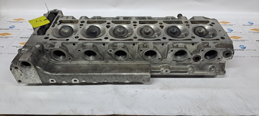 Cylinderhead Mercedes-Benz