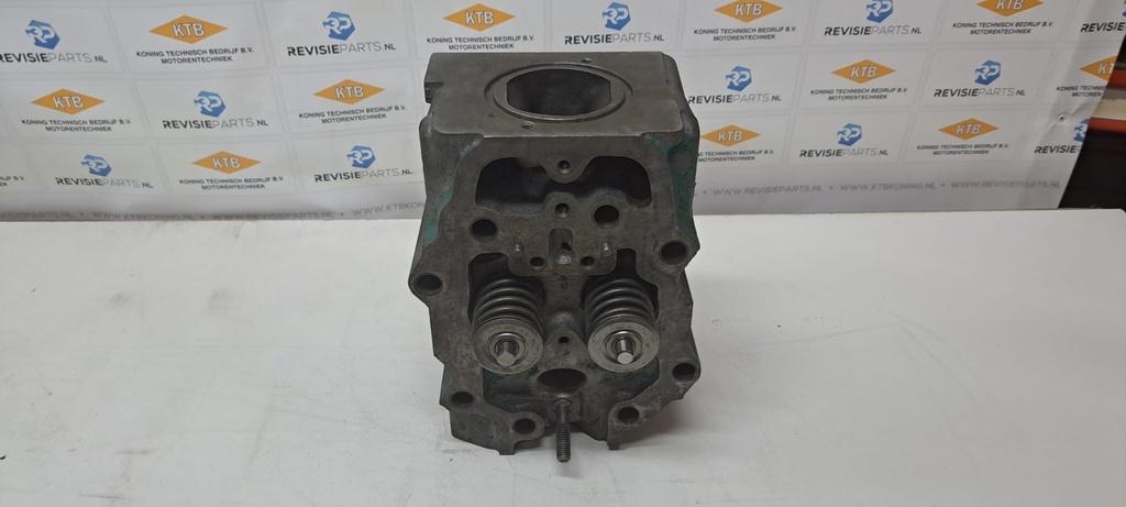 Overhauled cylinder head Volvo 120 TD12