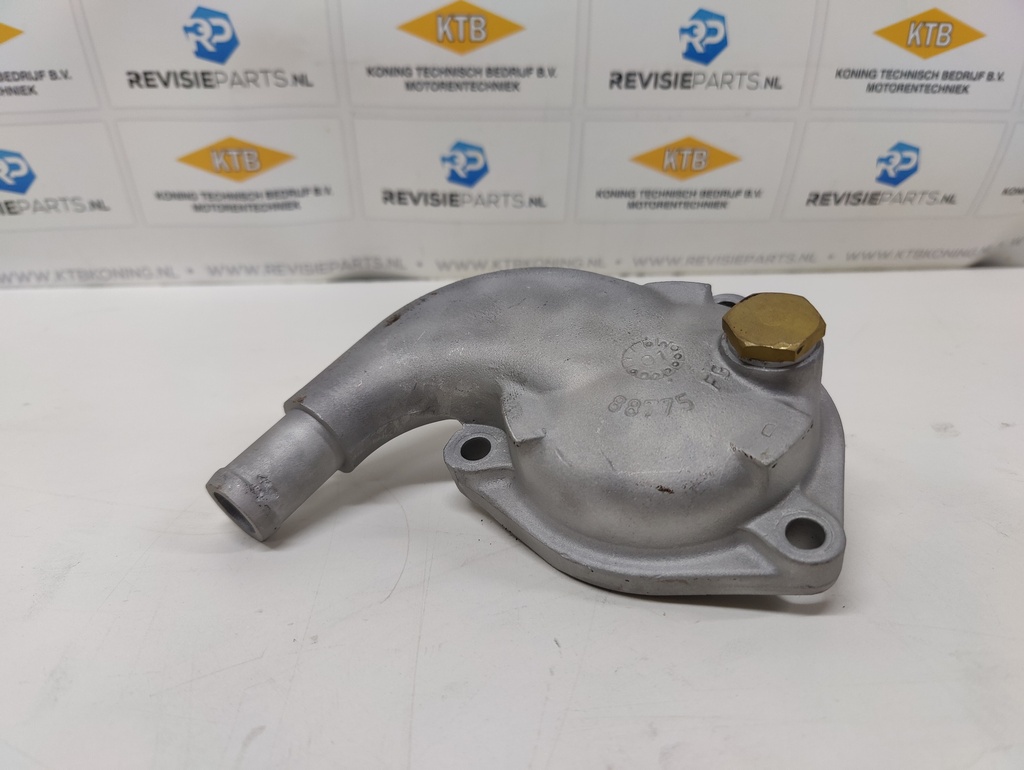 Oil cooler under cover DAF XF