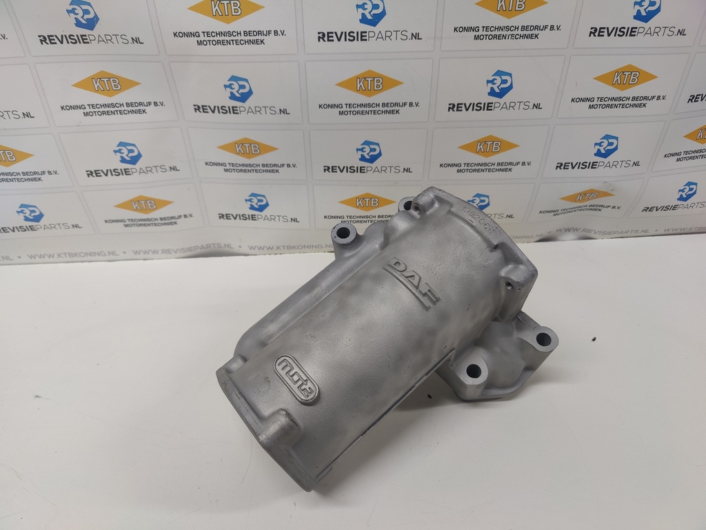 Oil cooler house DAF XF