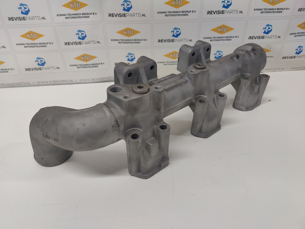 Water pipe rear DAF XF