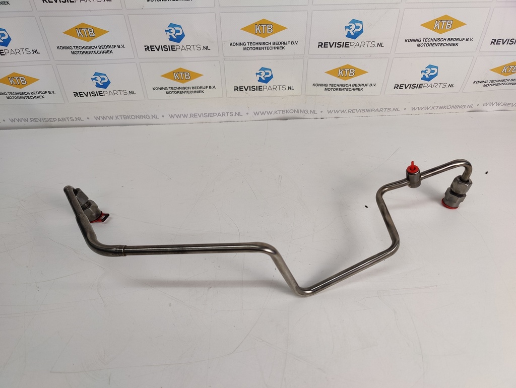 Double-walled fuel pipe no. 6 Scania
