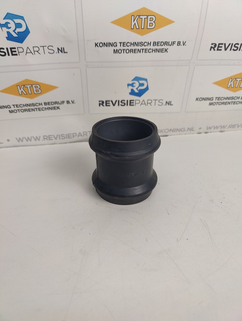 Connector water pipe Mercedes / MAN