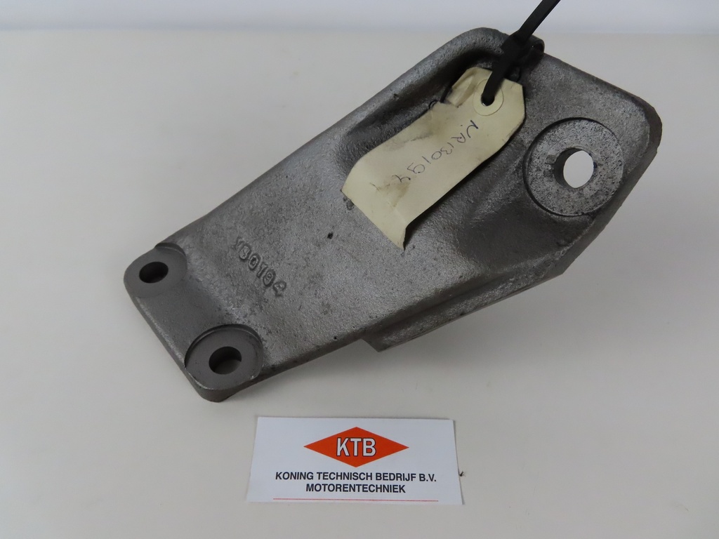 Motorsteun links achter Scania D14/DS14
