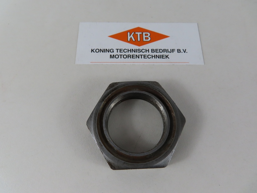 Pompaandrijving moer Scania D14/DS14