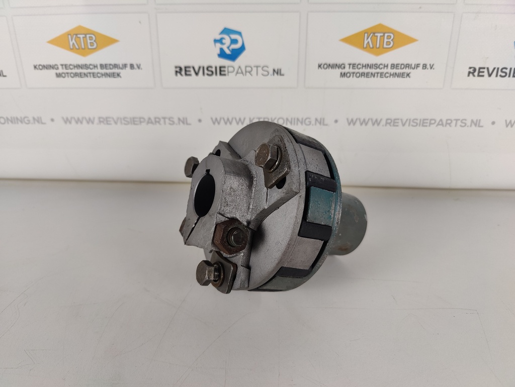 Fuel pump drive Scania D11/DS11