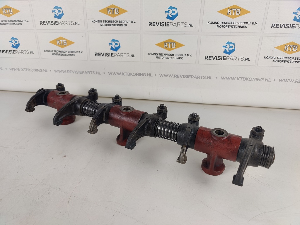 Rocker arm shaft complete Scania D11/DS11