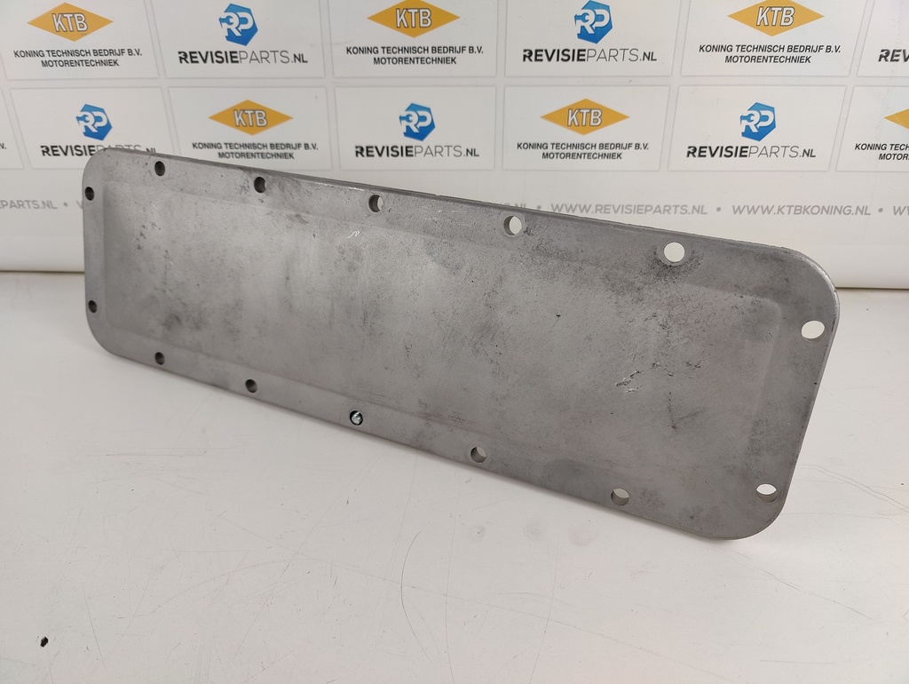 Side cover with breathing hole Scania D11/DS11