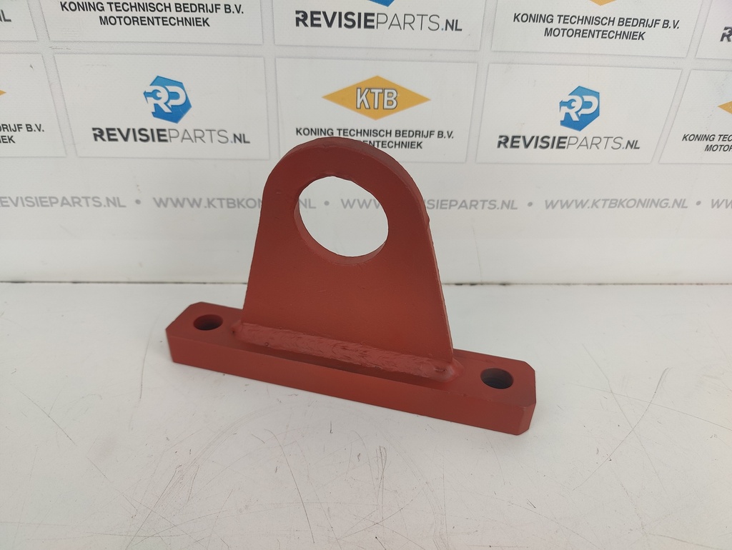 Hijsoog Mercedes OM 400