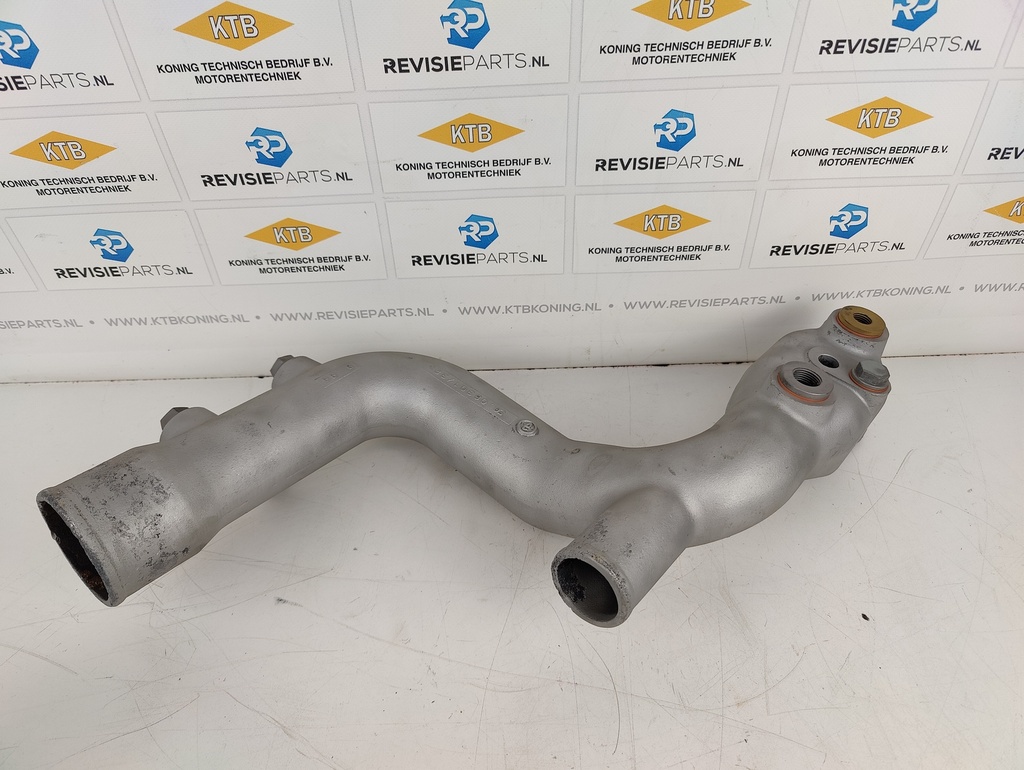 Water pipe Mercedes OM 400