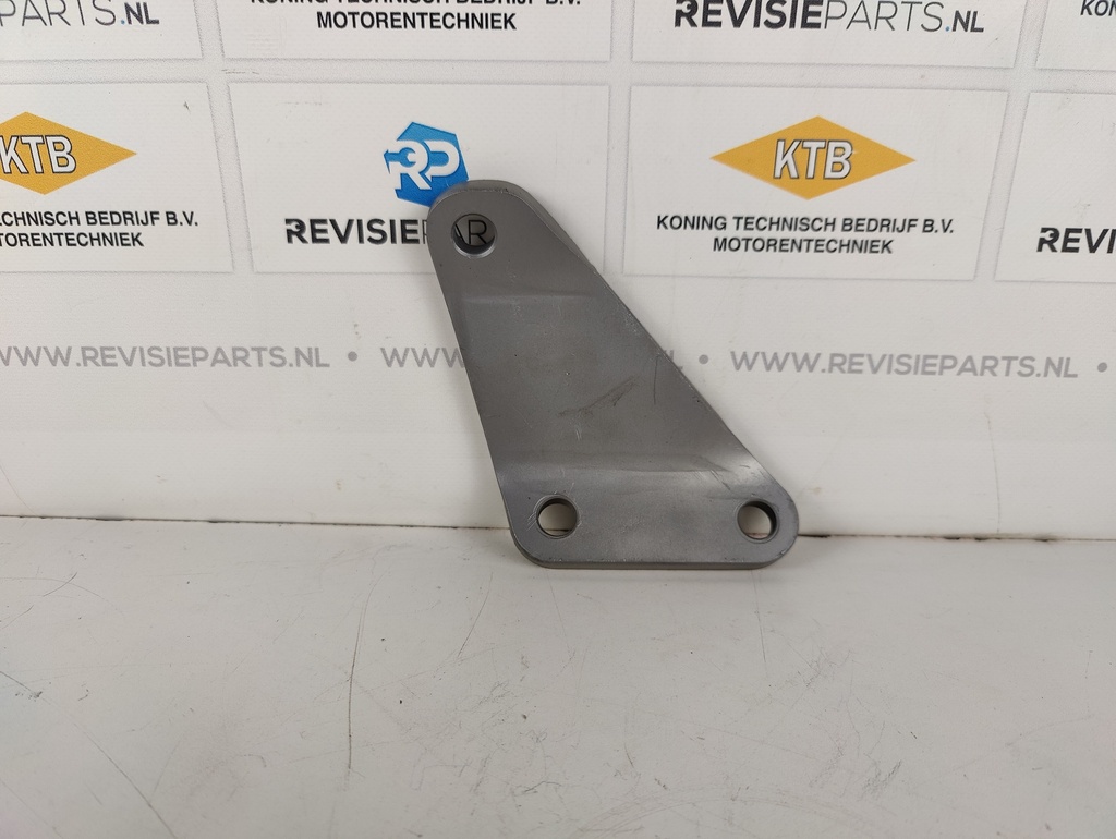 Support Mercedes OM 400