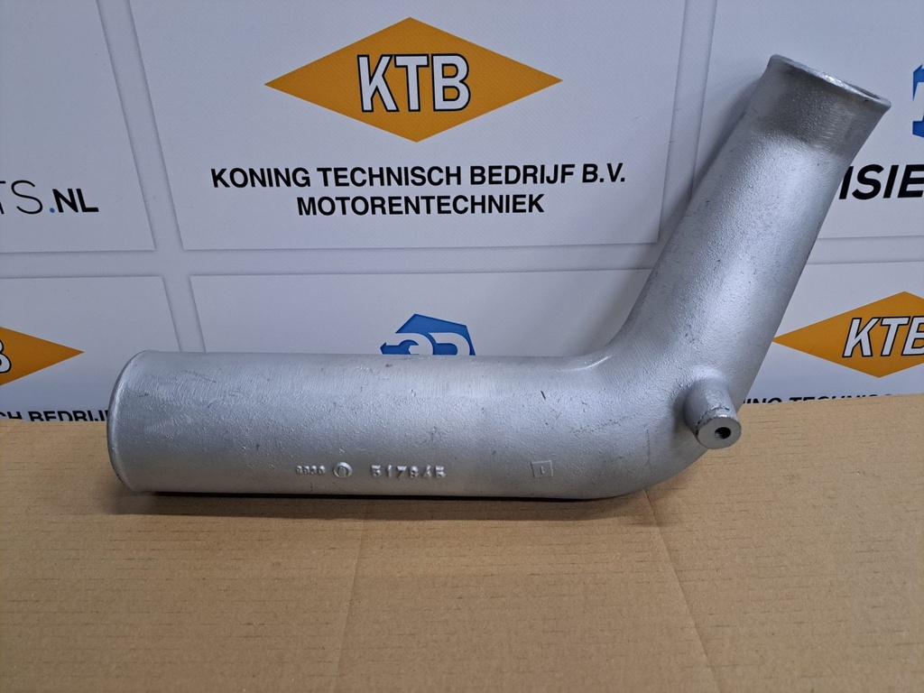 Air pipe DAF 825