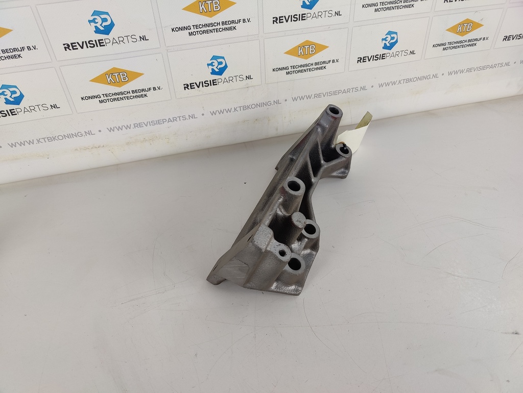 Brandstofpomp steun DAF 825