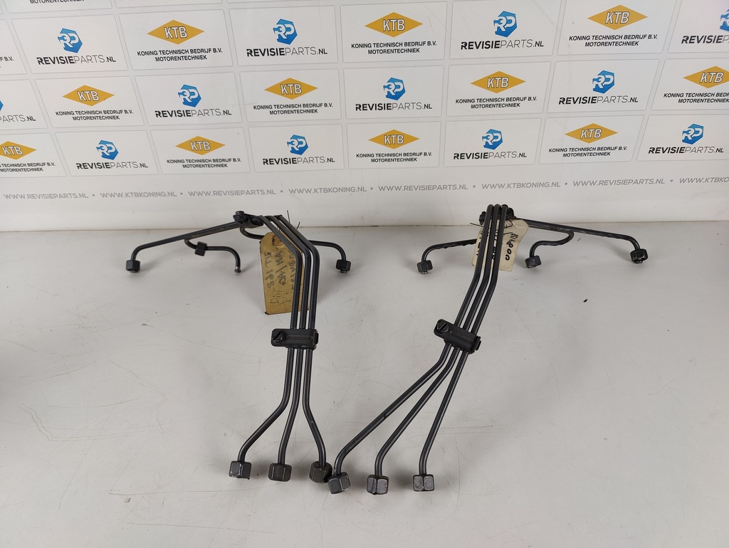 Fuel injector pipe DAF HT 168 set