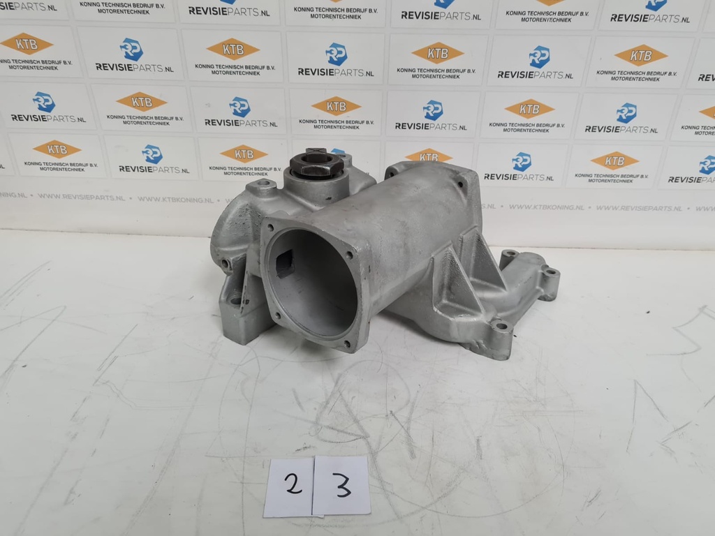 Dorman / Mitsubishi Oil cooler housing