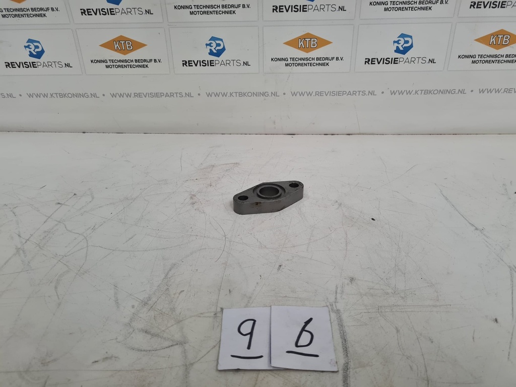 Dorman / Mitsubishi Intermediate plate oilcooler