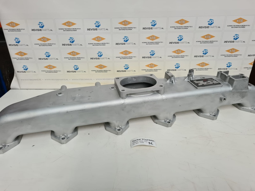 Intake collector Yuchai YC6T