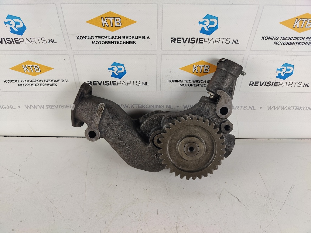 Oliepomp Deutz BF4M 1013C