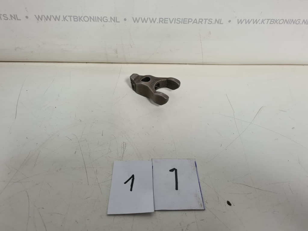 Verstuiver houder Scania 16I 55M