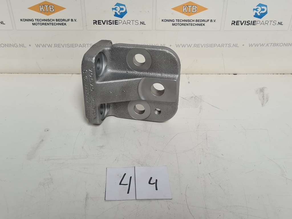 Motorsteun Volvo D12 D-B