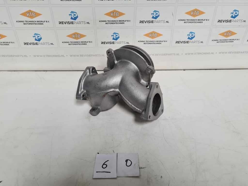 Aansluitstuk waterpomp Volvo Penta TAMD 162A