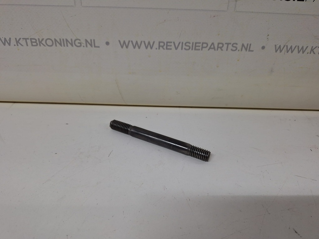 Uitlaat tapeind DAF WS