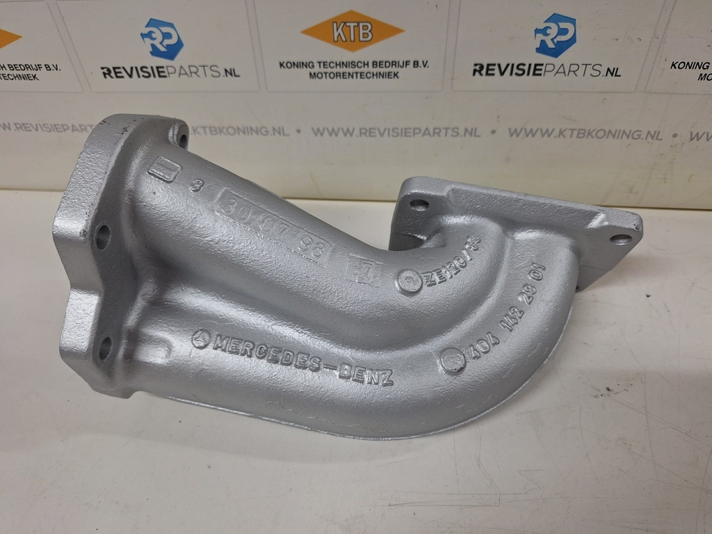 Uitlaatspruitstuk Mercedes