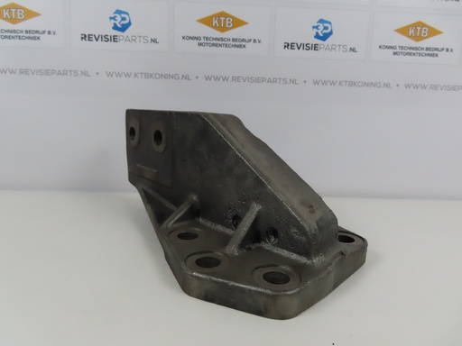 [4.4.2] Engine support front left DAF 1160