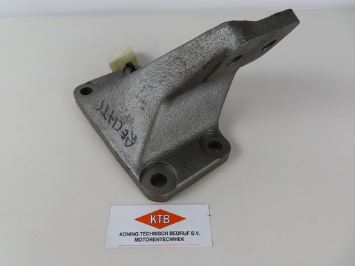 [5.1.7.1] Engine support back right Scania D14/DS14