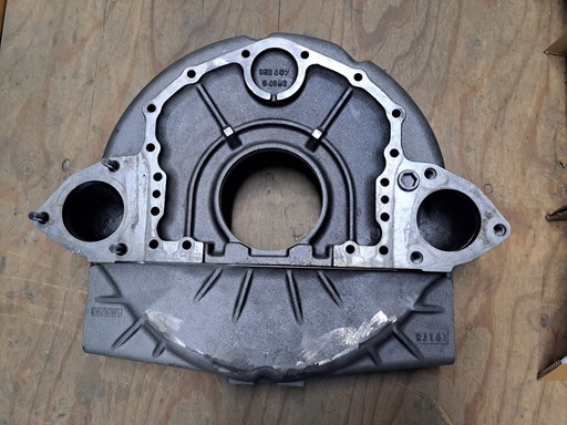 [5.10.6.1] Flywheel housing Scania DS14