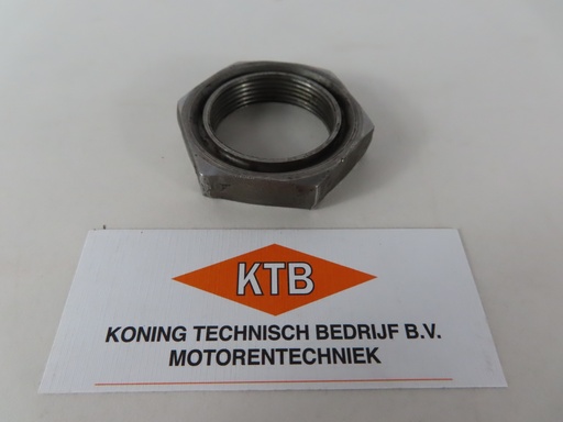 [6.1.4.18] Waterpomp achterste moer Scania D14/DS14