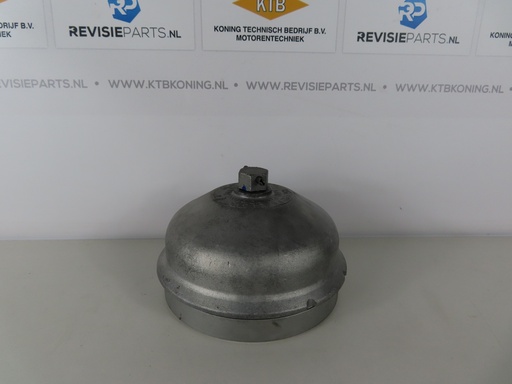 [6.4.3.1] Centrifugal filter cover Scania D14/DS14