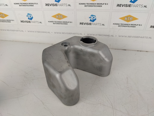 [6.11.6.1] Valve cover with oil filling opening Scania D14/DS14