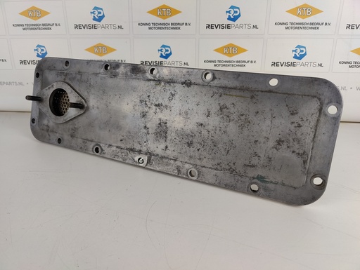 [7.4.5] Side cover with bleeding hole Scania D11/DS11