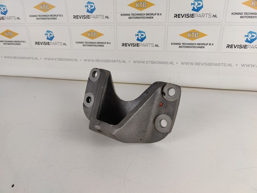 [7.4.6] Engine support Scania D11/DS11