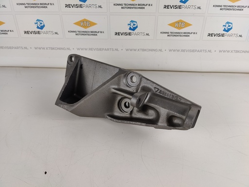 [7.4.6.3] Engine support Scania D11/DS11