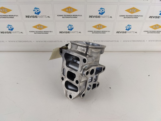 [8.1.2] Centrifugaal filterhuis Scania D11/DS11