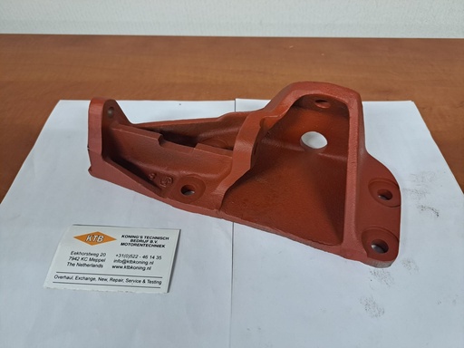 [8.2.5.2] Engine support with dynamo support Scania D11/DS11
