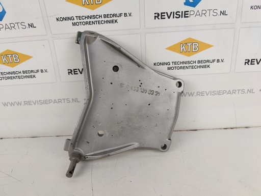 [10.6.4.2] Side cover flywheelhousing Mercedes OM 400