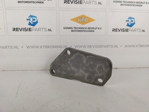 [10.6.4.3] Deckel Luft Anzaugrohr Mercedes OM 400