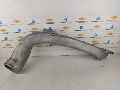 [10.7.1] Air intake top Mercedes OM 400