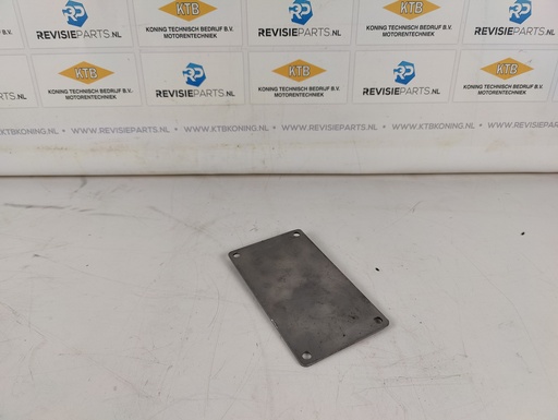 [10.11.5.7] Cover DAF 825