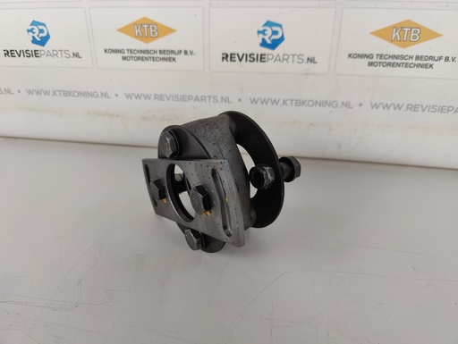 [11.3.4] Fuelpump coupling DAF 825
