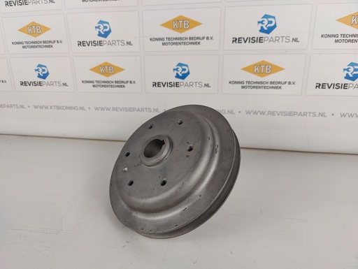 [11.4.4] Pulley 1 V-belt DAF 825