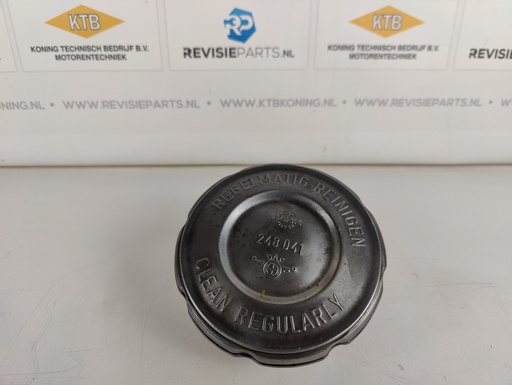 [11.5.2.1] Oilfillcap DAF 825